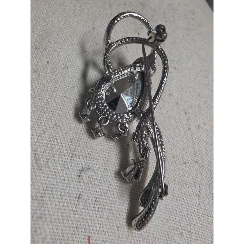 Floral Rhinestone teardrop Abstract brooch - Picture 4 of 6
